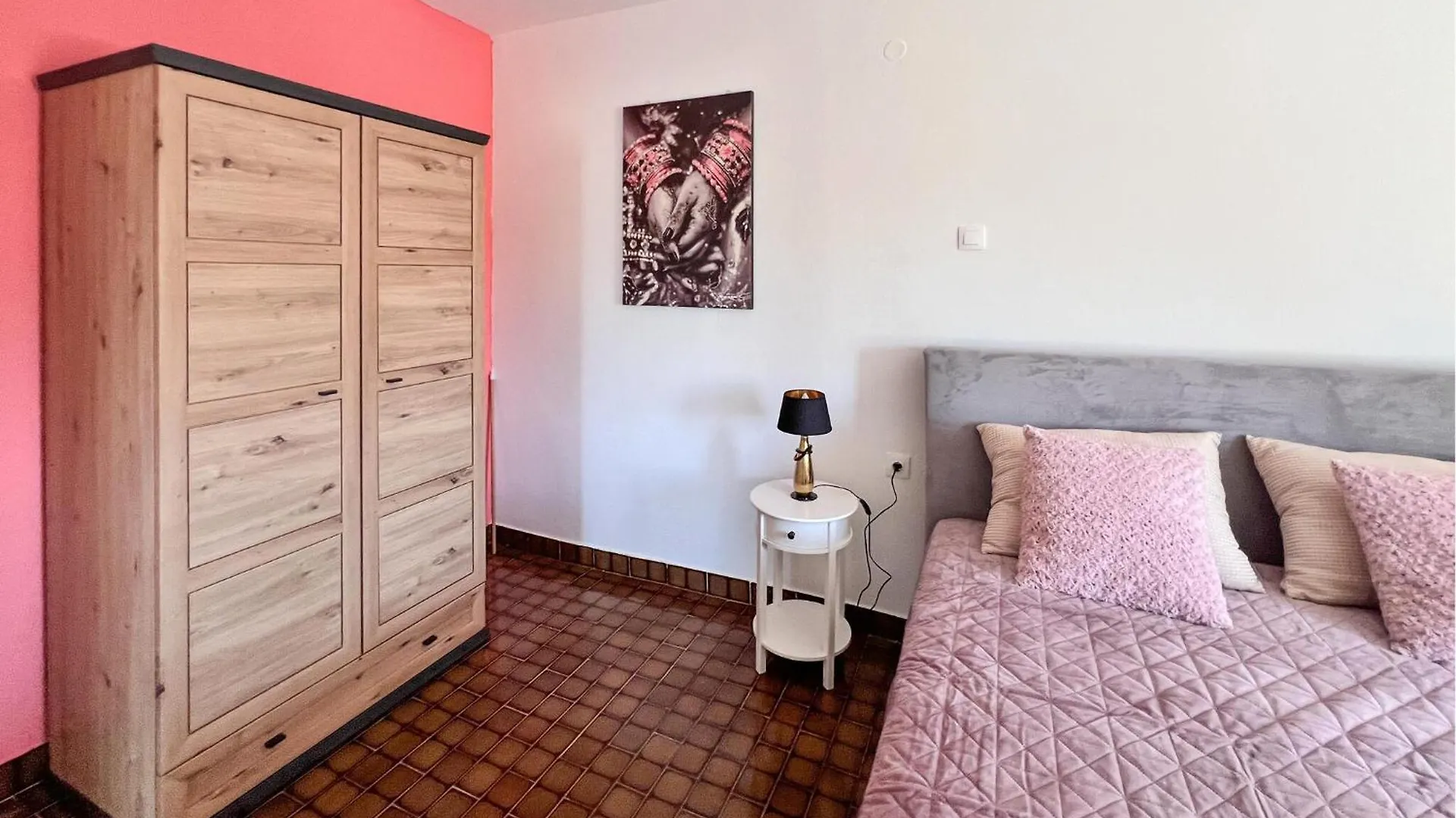 Nice Apartment In Pula With Wifi קרואטיה